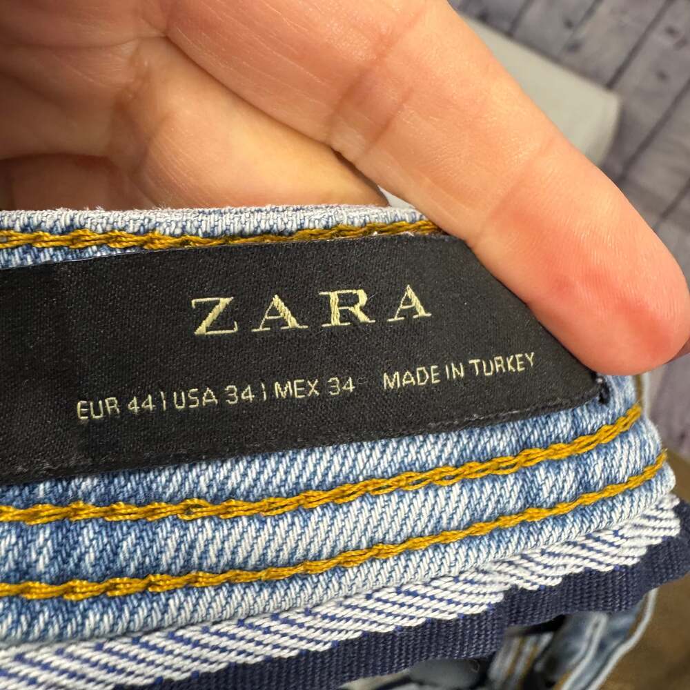 Zara Straight Leg Frayed Hem Jeans Size 34 - Picture 6 of 6